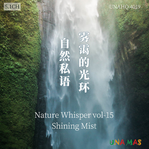 美女露出㊙️胸奶头亲吻
